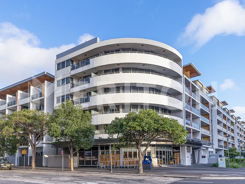 2 bedrooms Apartment / Unit / Flat in 607/1 Rothschild Ave ROSEBERY NSW, 2018