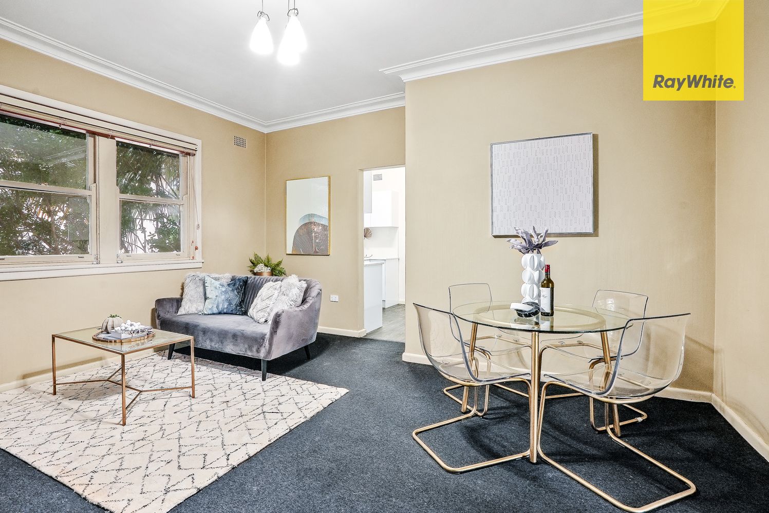 2 bedrooms Apartment / Unit / Flat in 6/82A Weston Street HARRIS PARK NSW, 2150