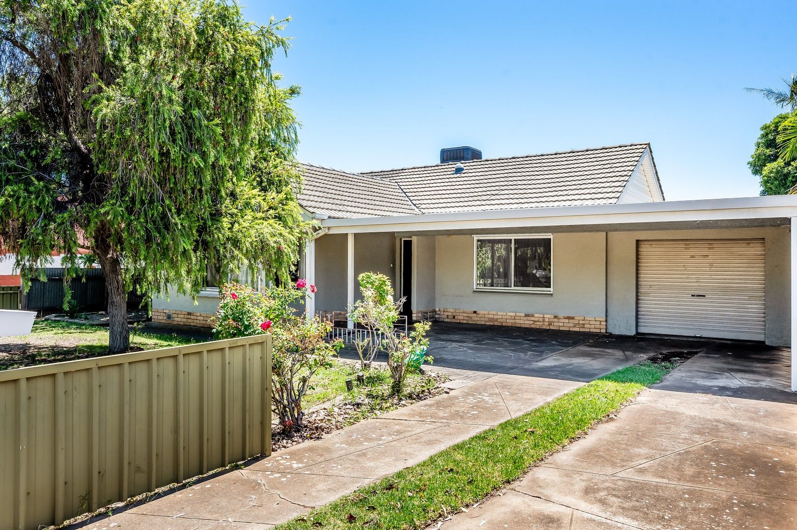 4 bedrooms House in 31 Dwyer Road OAKLANDS PARK SA, 5046