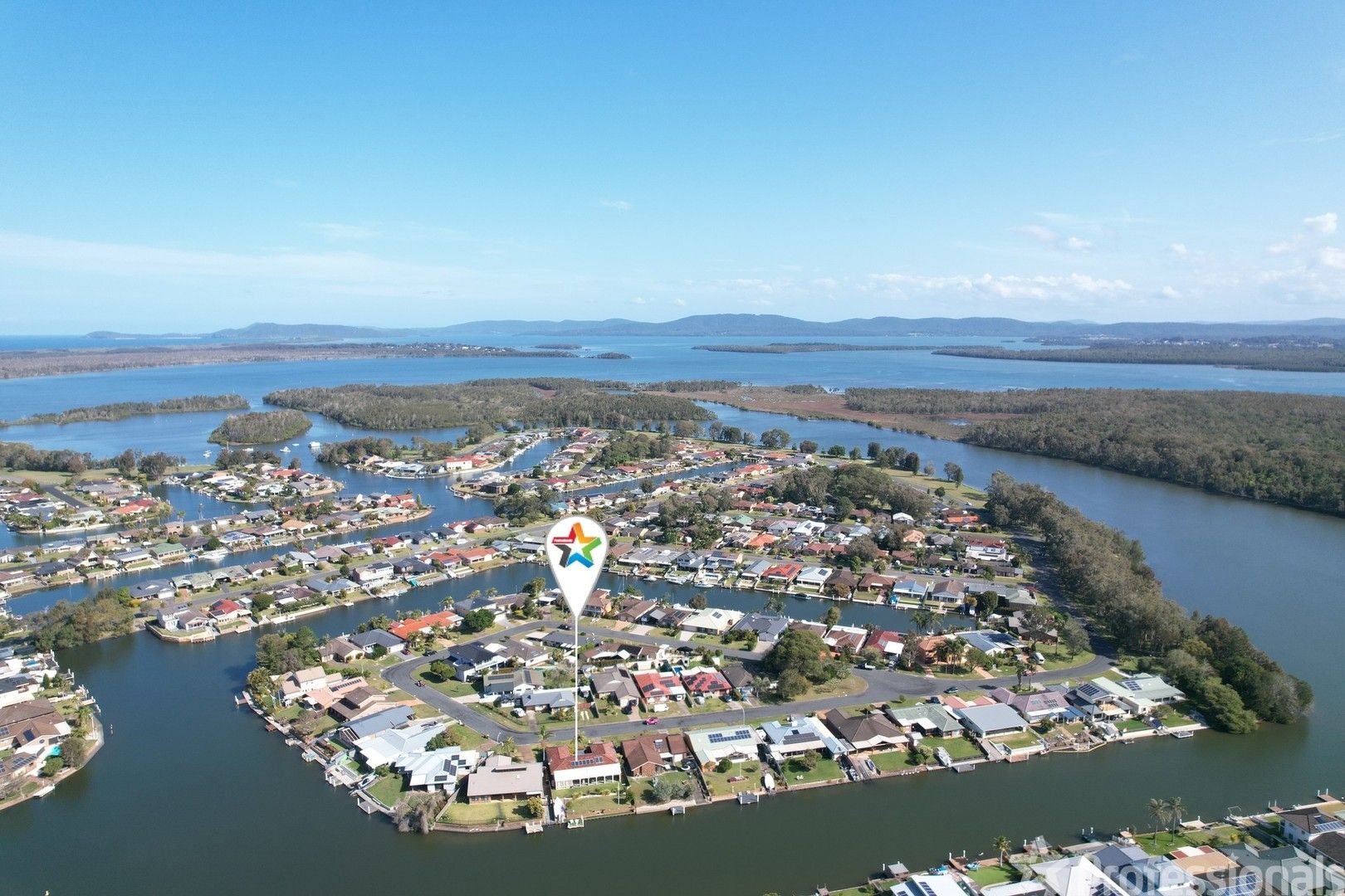 3 bedrooms House in 19 Elouera Crescent FORSTER NSW, 2428