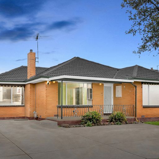 4 bedrooms House in 7 Lee Street CRAIGIEBURN VIC, 3064