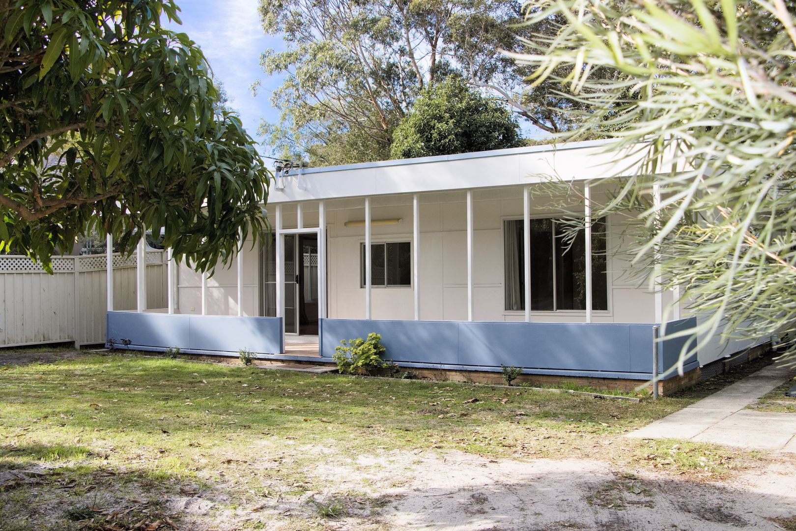 42 Kurrawong Avenue, Hawks Nest NSW 2324, Image 2