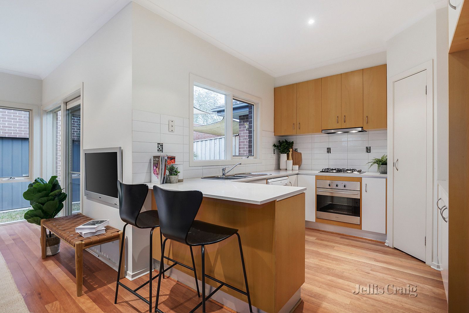 1 Burgess Street, Bentleigh VIC 3204, Image 2