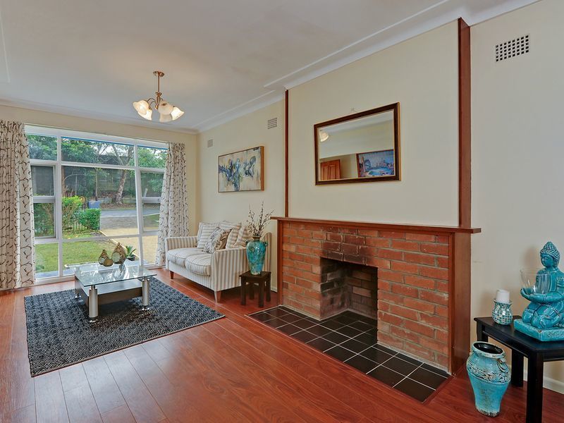 43 Brisbane Avenue, Mount Kuring-Gai NSW 2080, Image 1