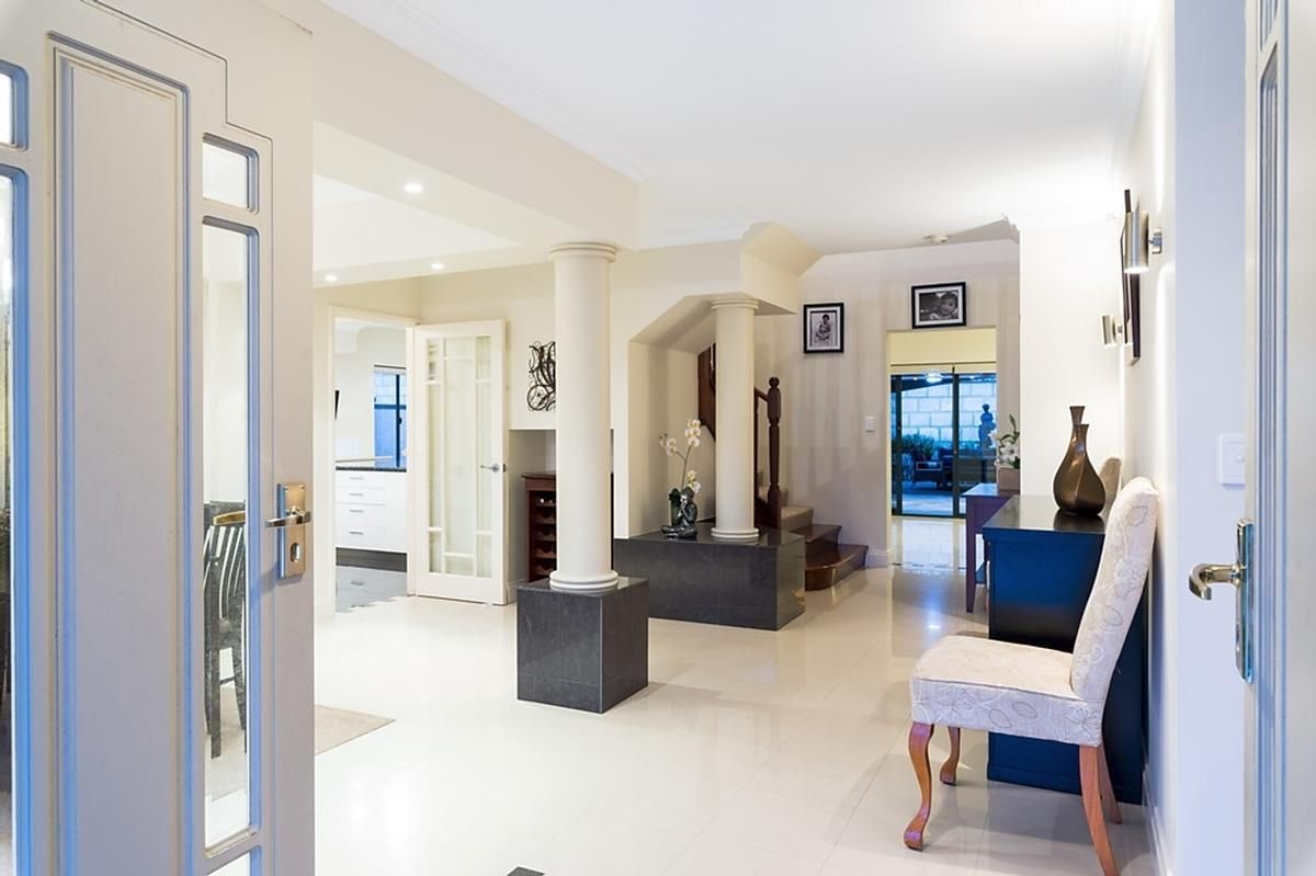 18 The Corniche, Hillarys WA 6025, Image 1