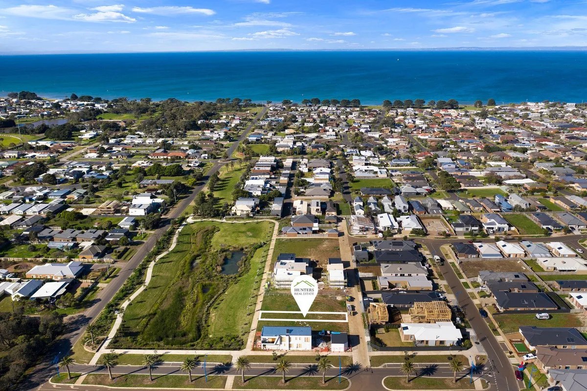 Reserve Outlook In Prestigious Seachange - View 3
