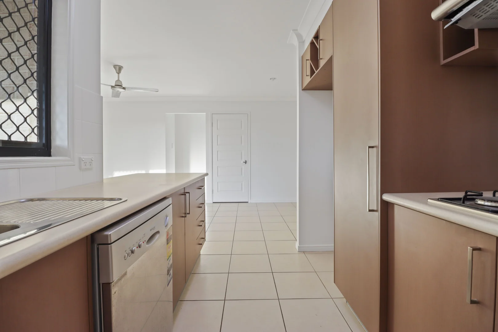 Additional image 16 of 45 Brittany Crescent, Raceview QLD 4305