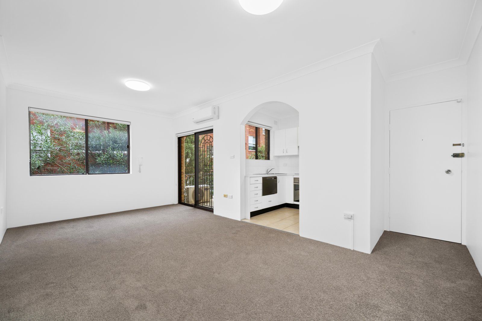 4/8 Pittwater Road, Gladesville NSW 2111, Image 1