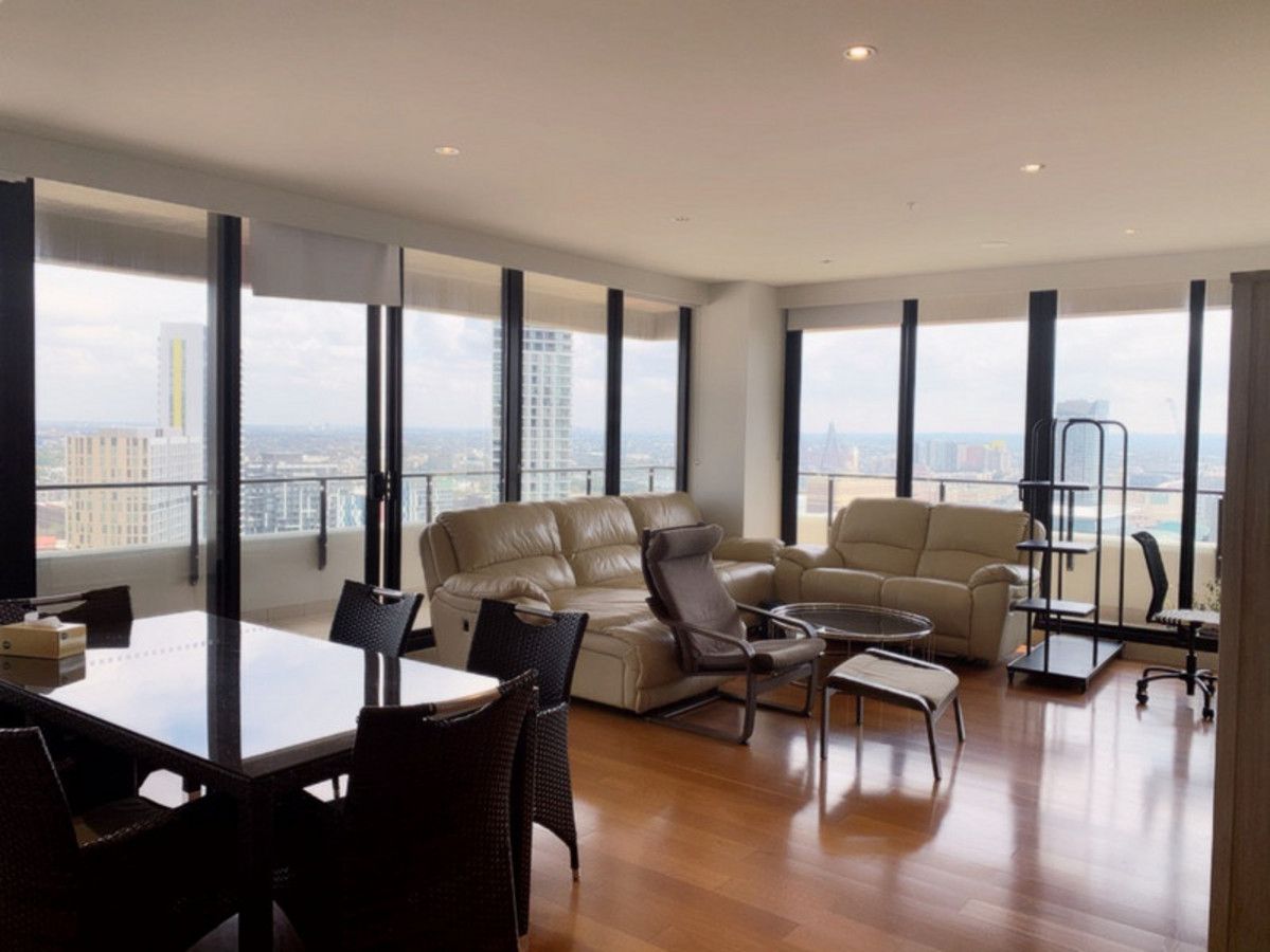 3 bedrooms Apartment / Unit / Flat in Lv 31/718 George Street HAYMARKET NSW, 2000