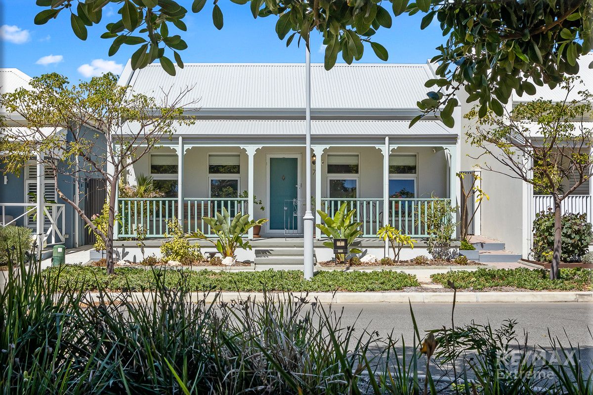 3 bedrooms House in 7 Limestone Street JINDALEE WA, 6036