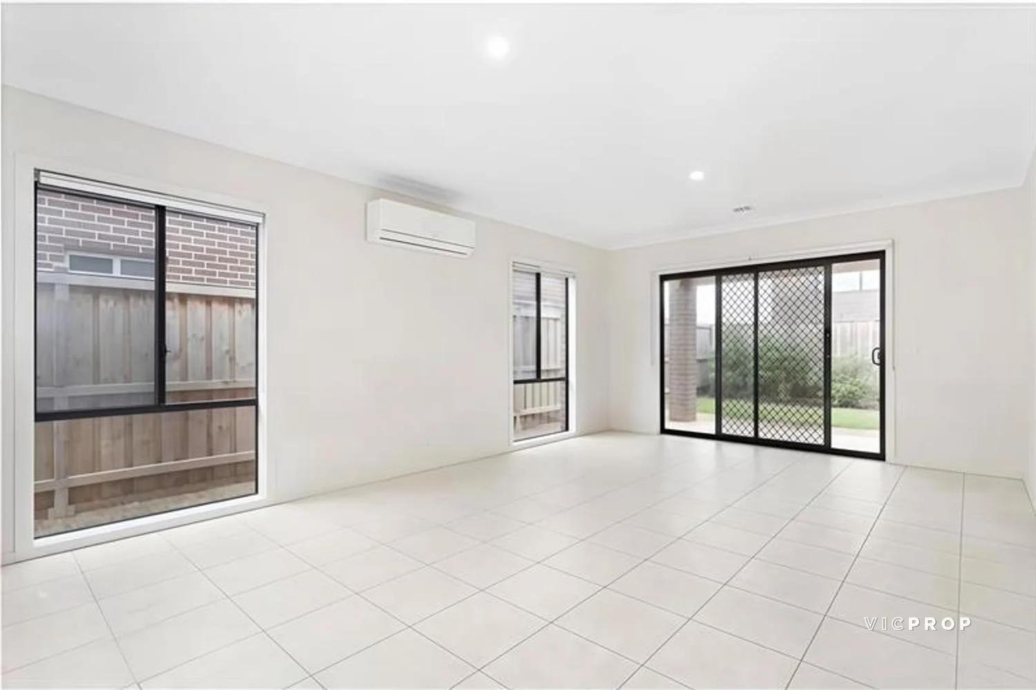 Additional image 5 of 11 Saltmarsh Crescent, Point Cook VIC 3030