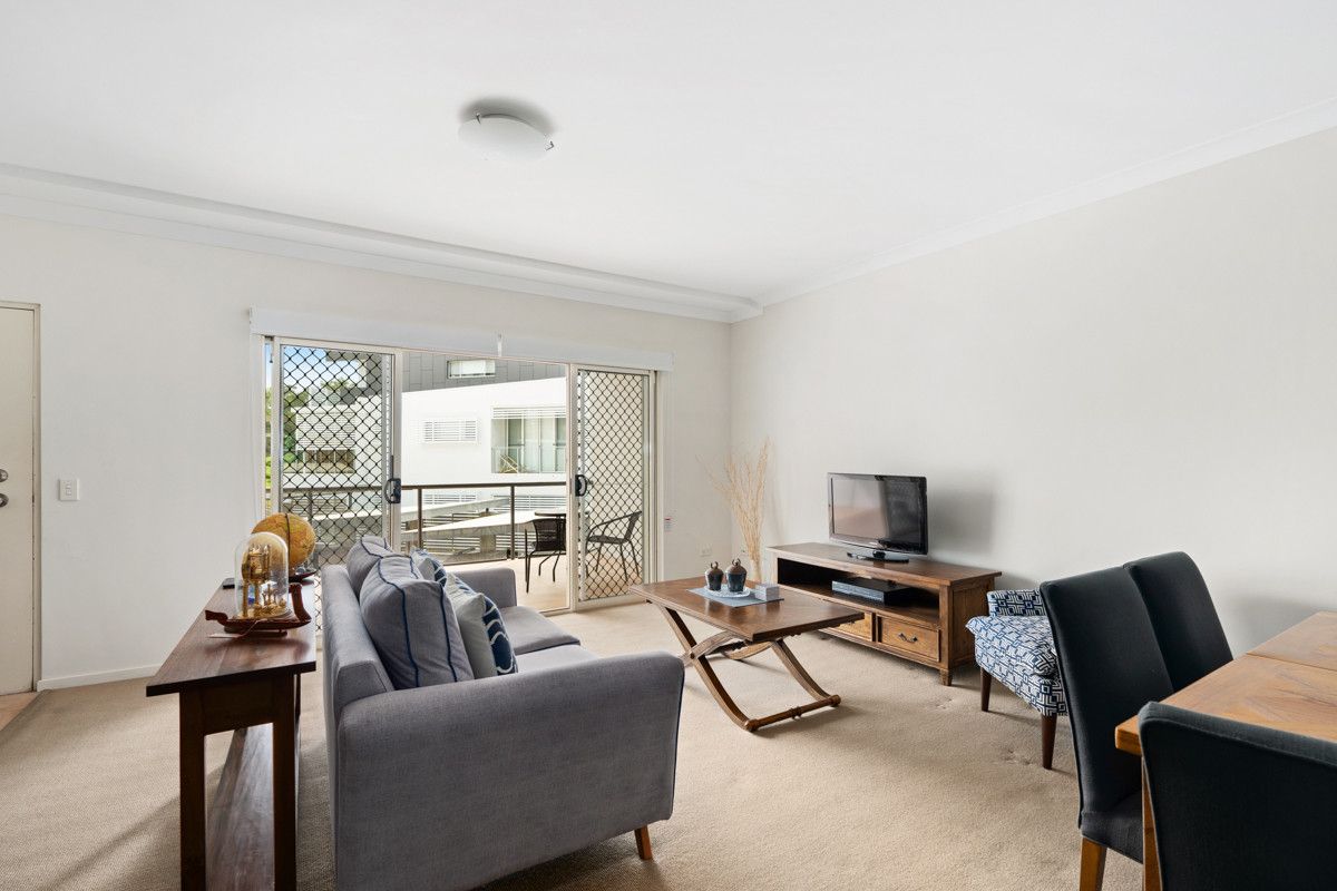 2 bedrooms Apartment / Unit / Flat in 4/35 Beeston Street TENERIFFE QLD, 4005