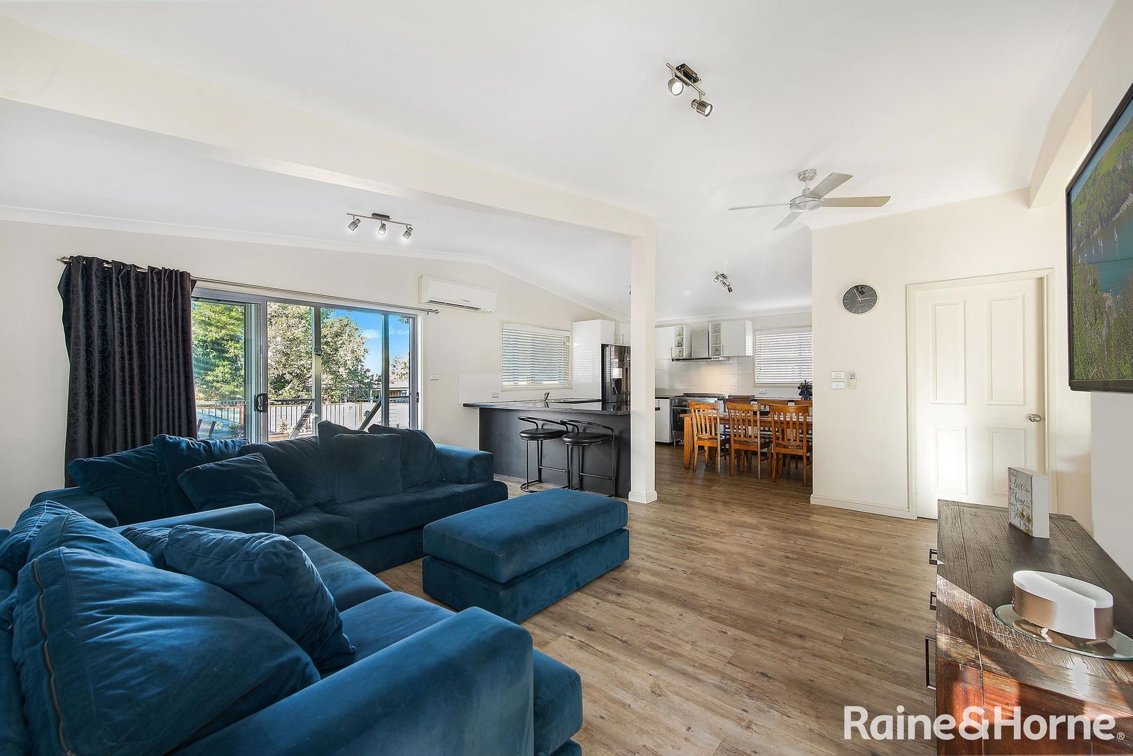 1 Monk Crescent, Bomaderry NSW 2541, Image 2