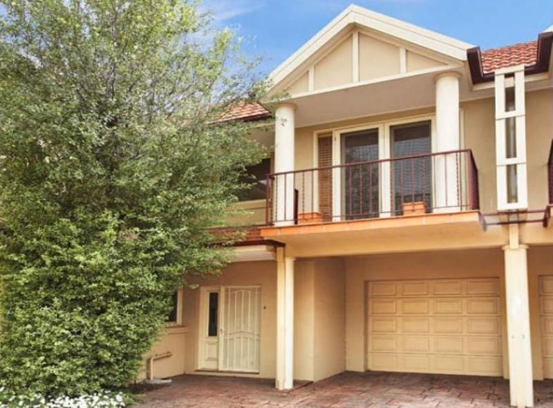 3 bedrooms Apartment / Unit / Flat in 3/13 Manchester Grove GLEN HUNTLY VIC, 3163