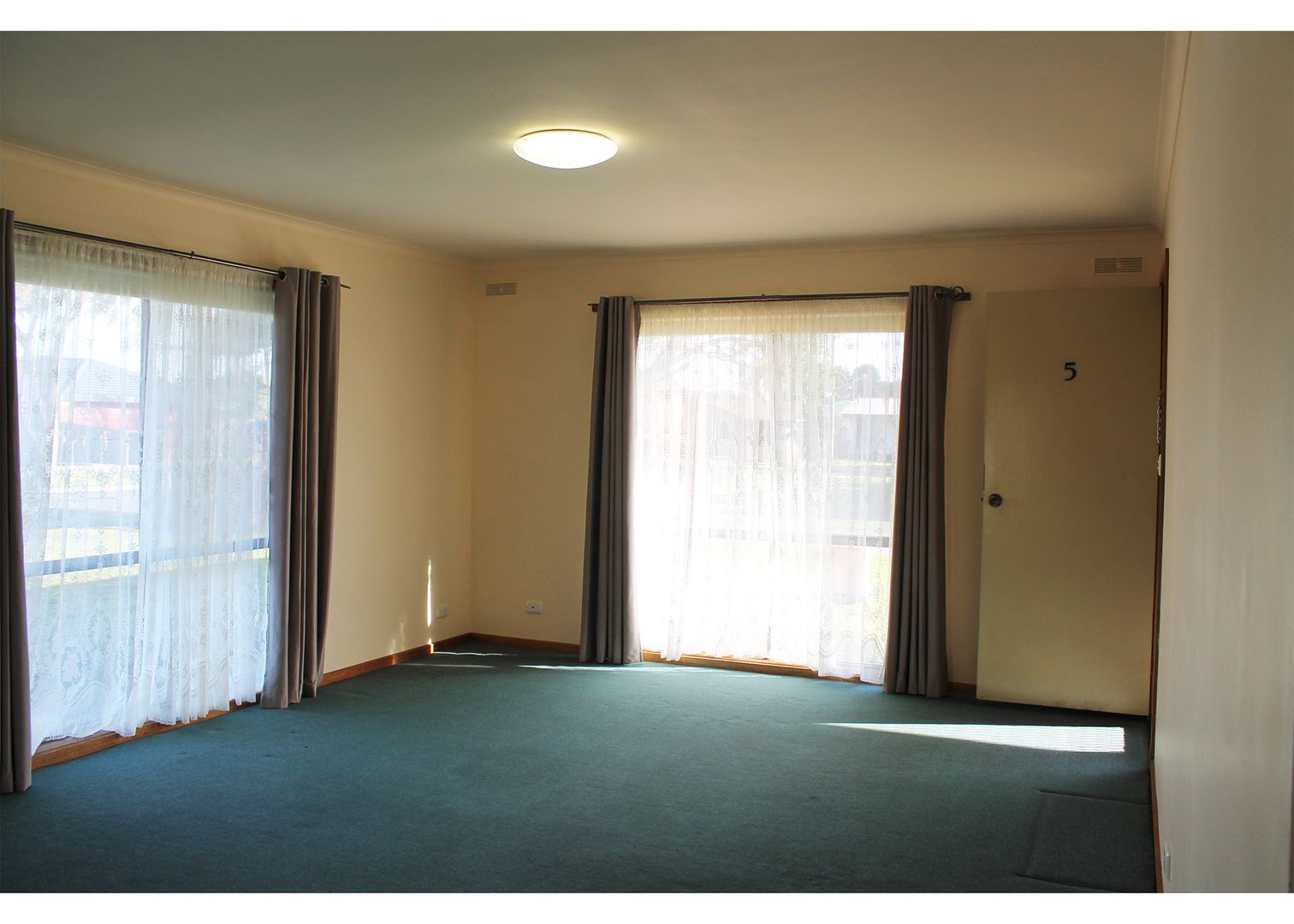 Unit 5/5 Arthur Street, Portland VIC 3305, Image 2