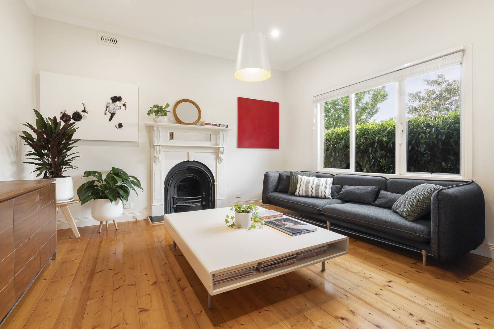 18 Raynes Park Road, Hampton VIC 3188, Image 1