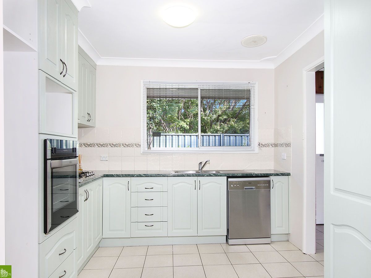 40 Garden Avenue, Figtree NSW 2525, Image 2