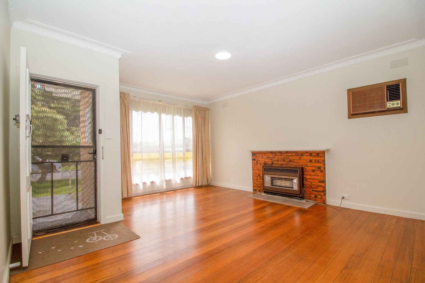 9 Samson Street, Hadfield Property History & Address Research Domain