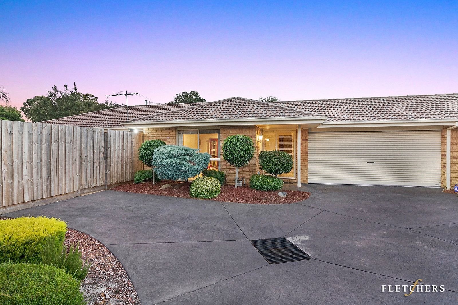 2/23 Coolibah Crescent, Bayswater VIC 3153, Image 0