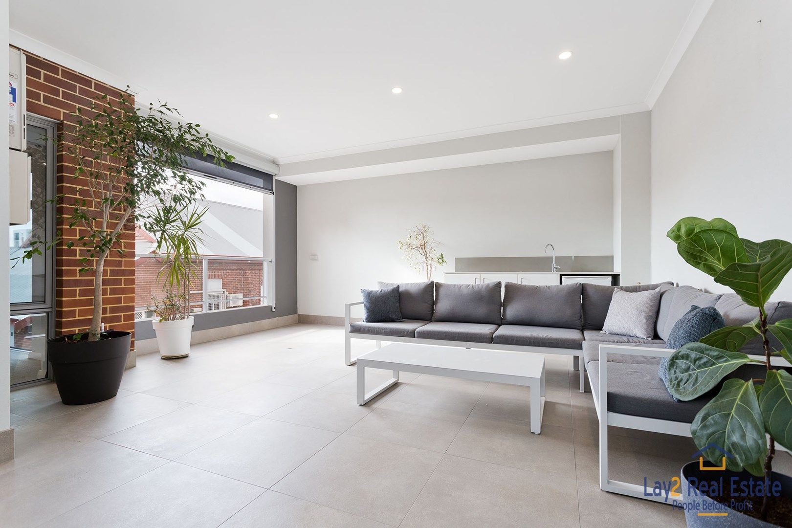 2 bedrooms Apartment / Unit / Flat in 10/31 Eighth Avenue MAYLANDS WA, 6051
