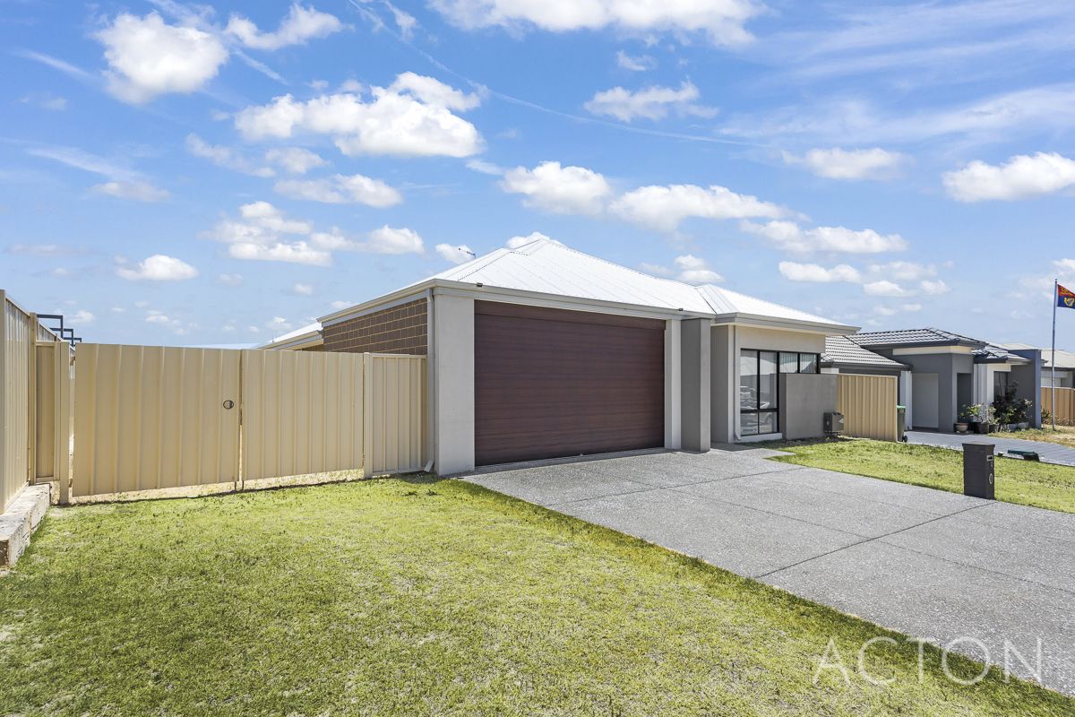 9 Broadhurst Way, Two Rocks WA 6037, Image 2