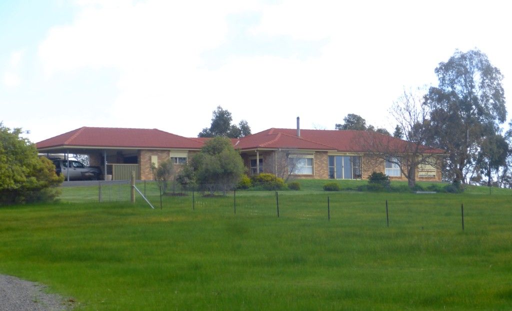 272 Pipetrack Road, Stawell VIC 3380