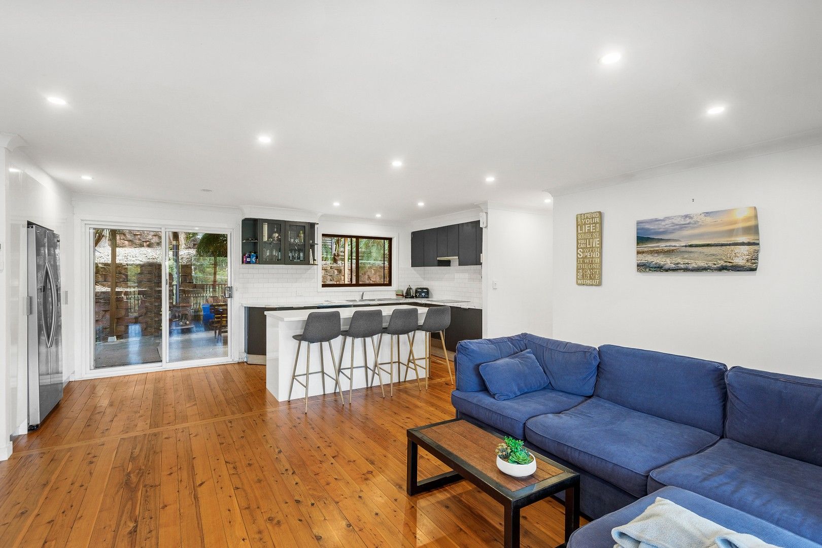 3 bedrooms House in 9 Aminya Place FARMBOROUGH HEIGHTS NSW, 2526