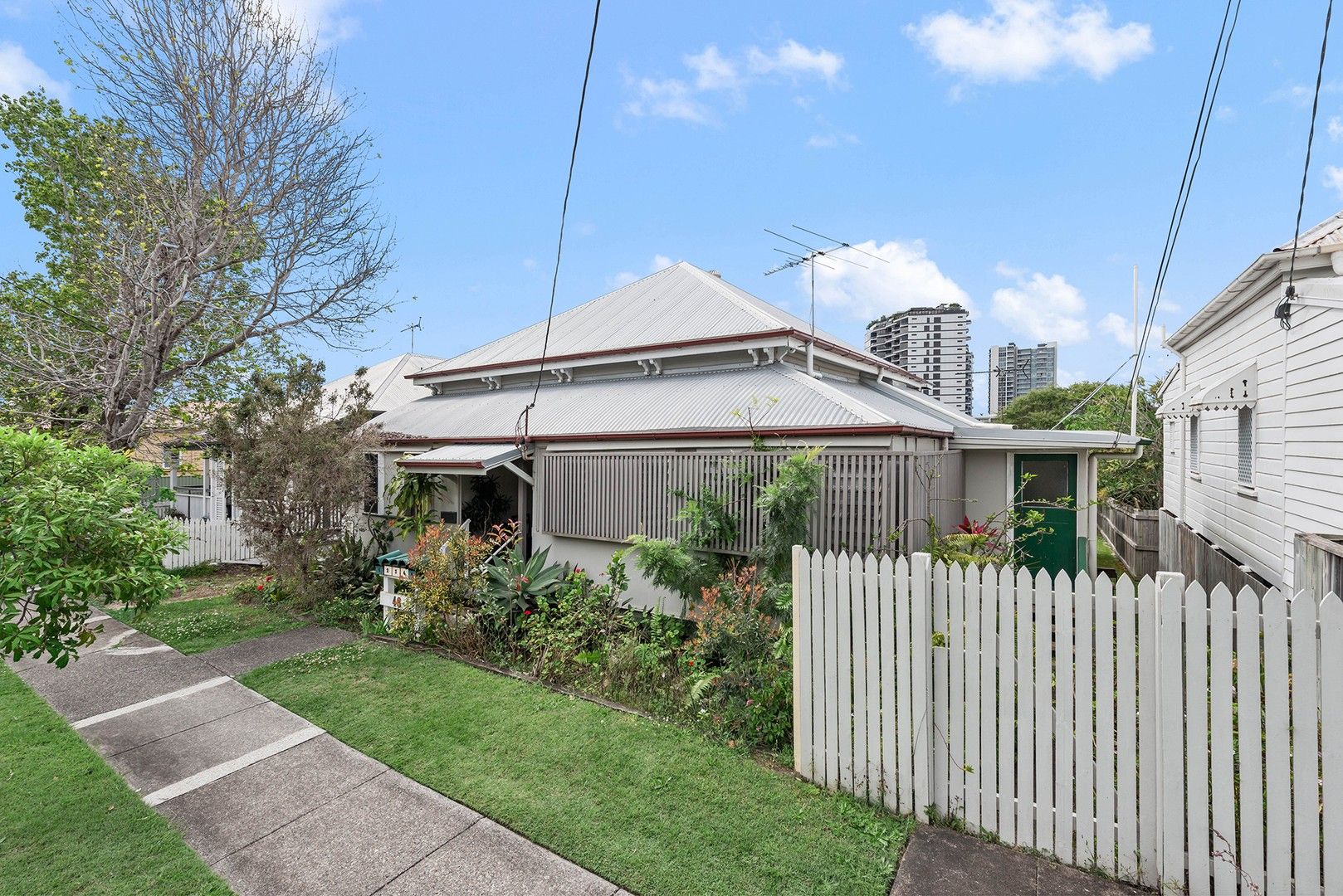 48 Broadway Street, Woolloongabba QLD 4102, Image 1