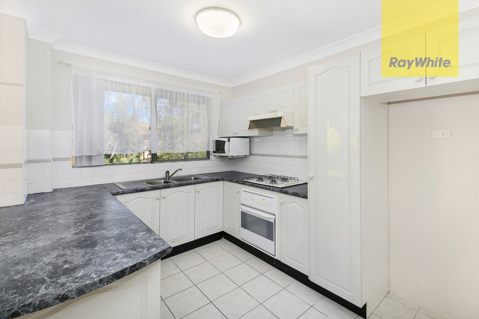 17/38-40 Lane Street, Wentworthville NSW 2145, Image 2