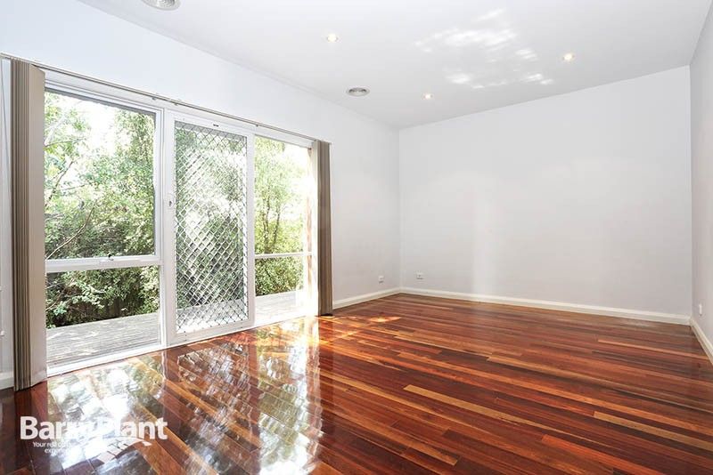 3/6 Deschamps Street, Lilydale VIC 3140, Image 2