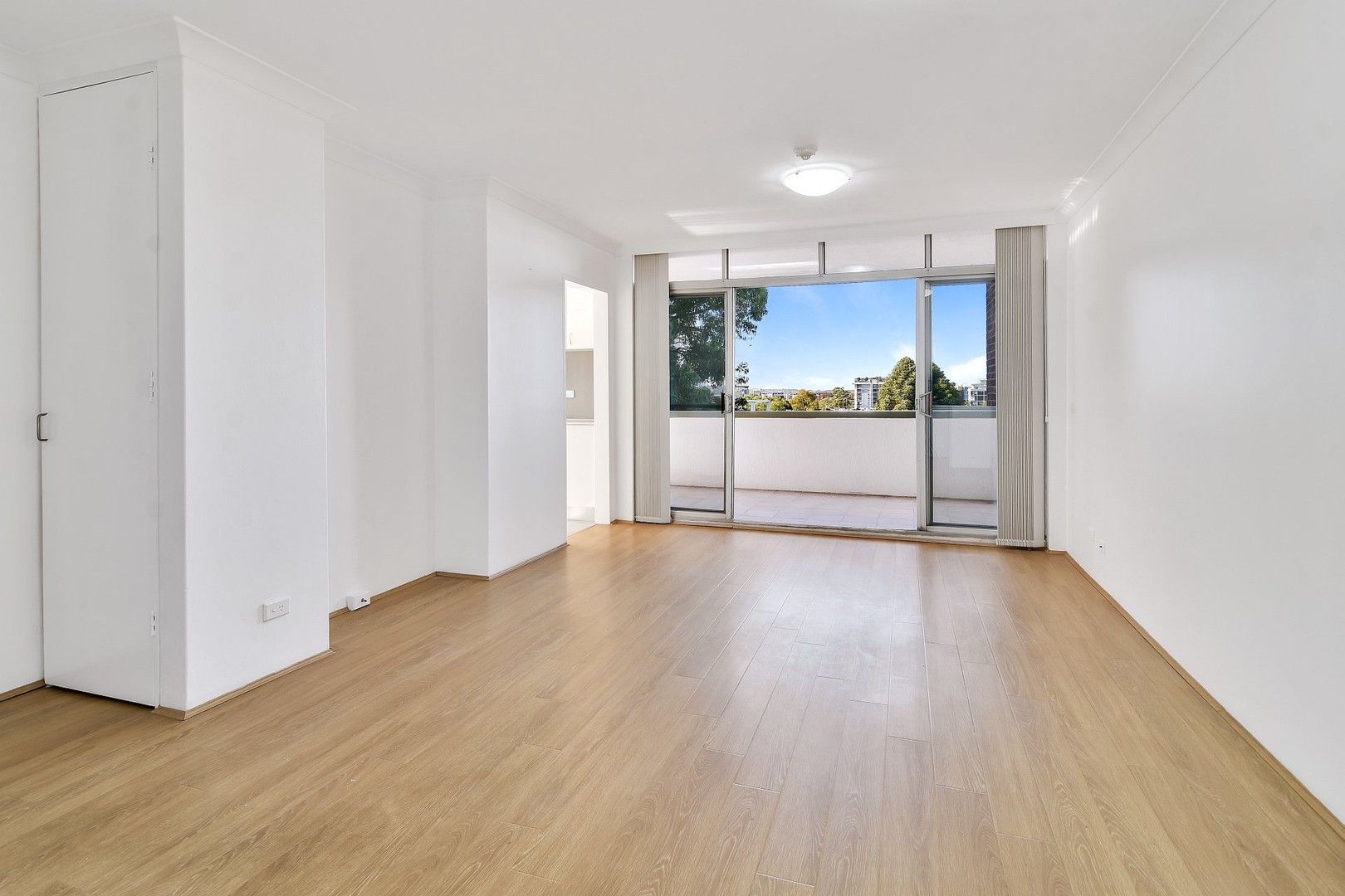 1 bedrooms Apartment / Unit / Flat in 55/7 Ellis Street CHATSWOOD NSW, 2067