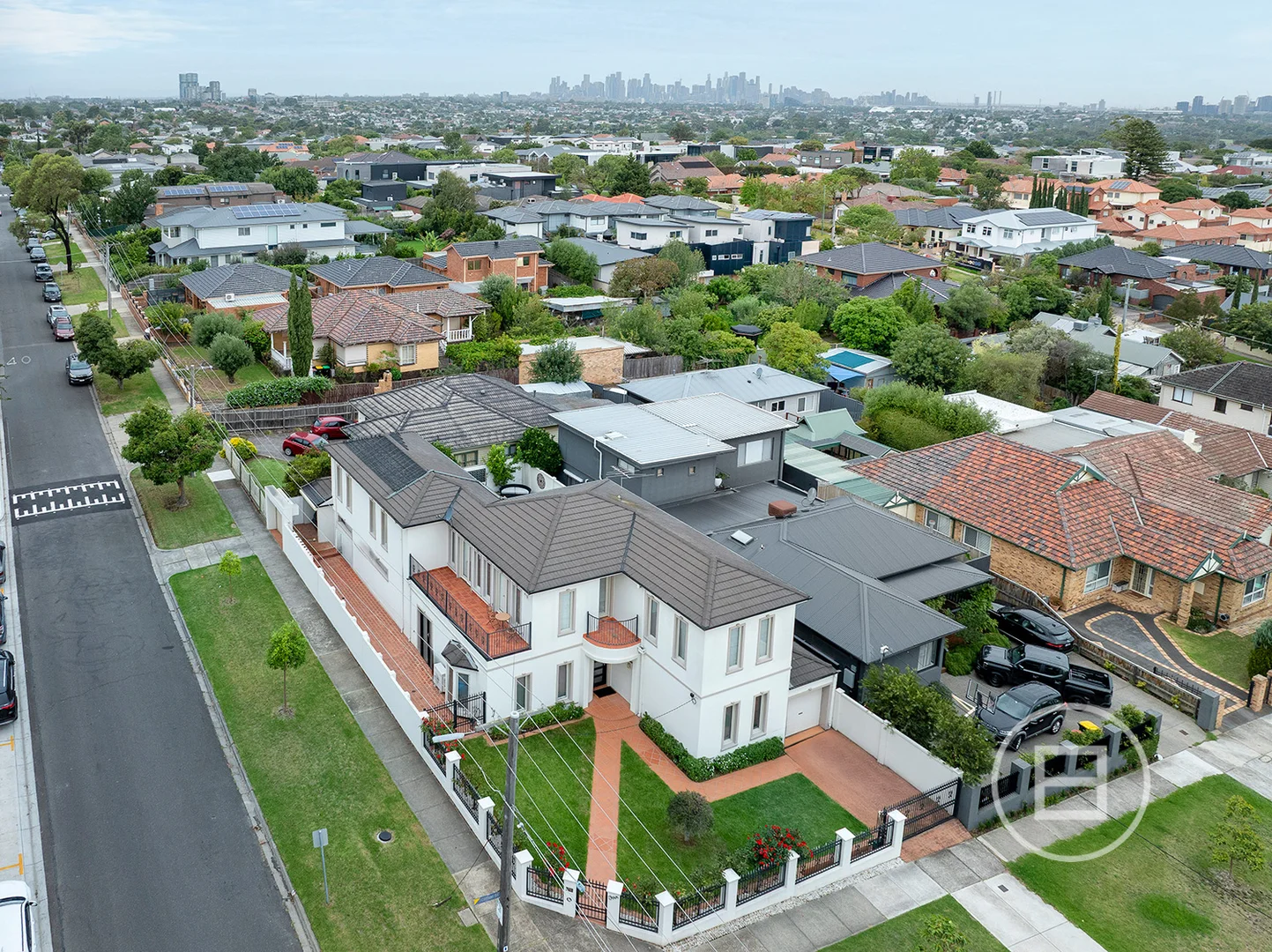 Additional image 18 of 4 Clifton Street, Aberfeldie VIC 3040