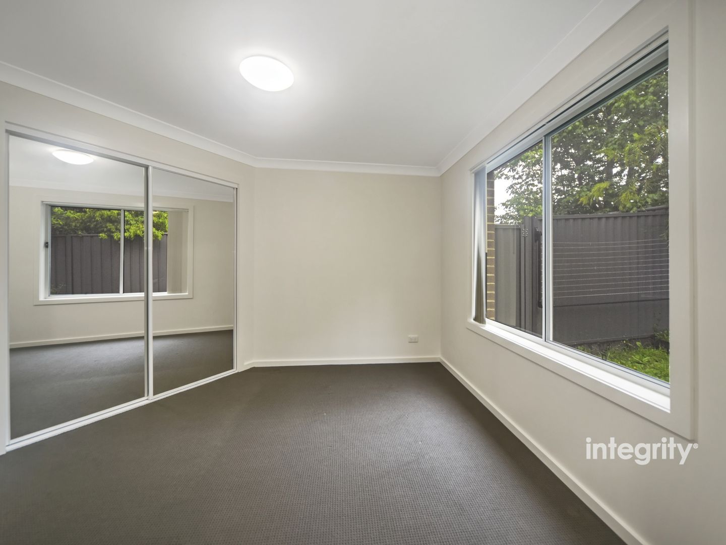 27B Birriley Street, Bomaderry NSW 2541, Image 1