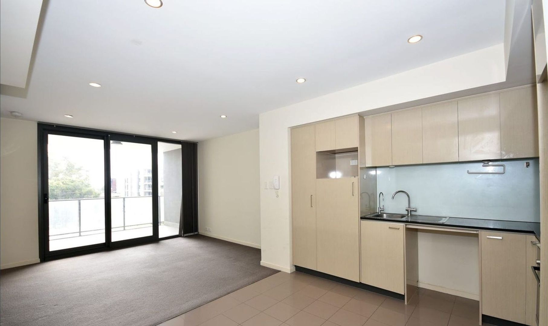 77/3 Homelea Court, Rivervale WA 6103, Image 2