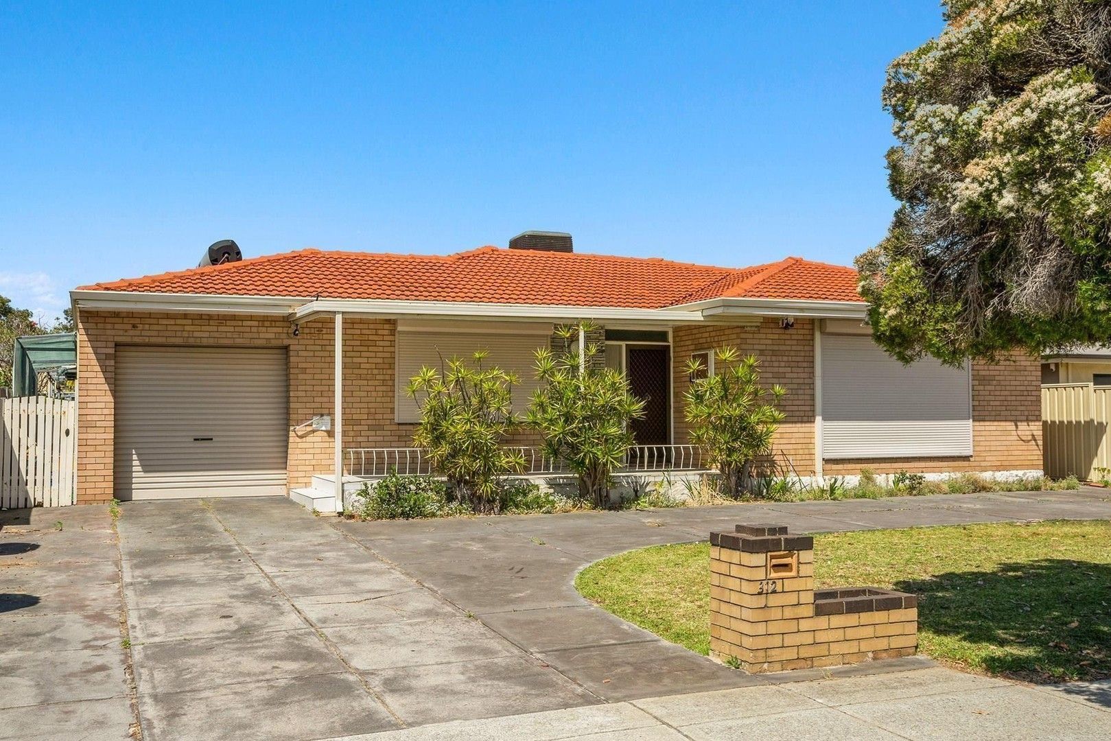 3 bedrooms House in 312 FLINDERS STREET NOLLAMARA WA, 6061