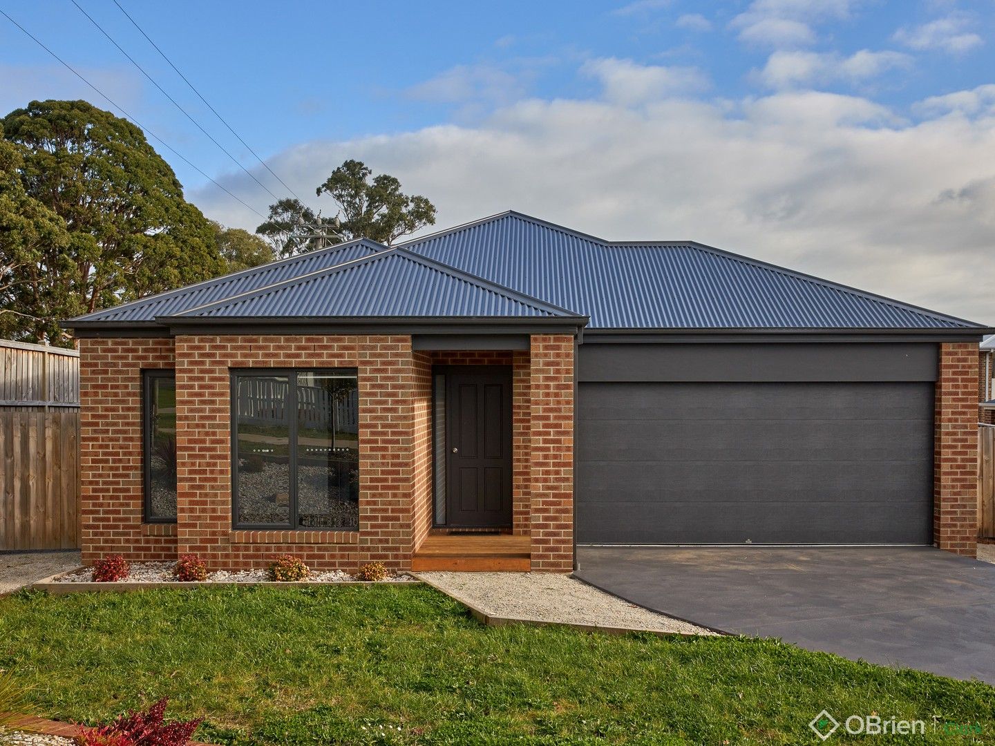 17 Southern Close, Drouin VIC 3818, Image 0