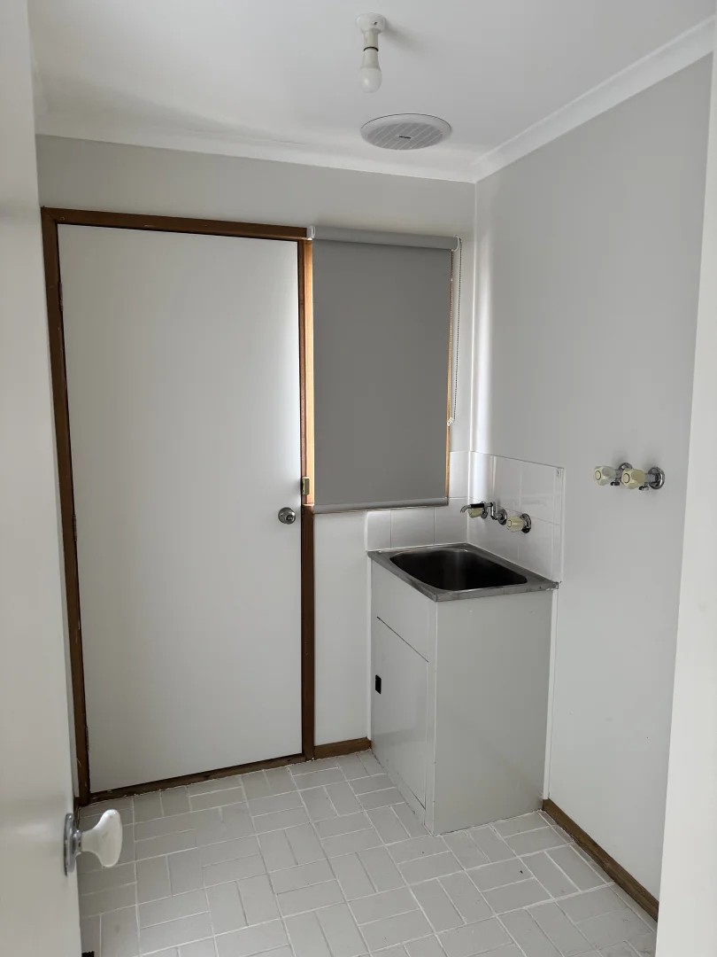 Additional image 10 of 2/23 Hume Avenue, Melton South VIC 3338