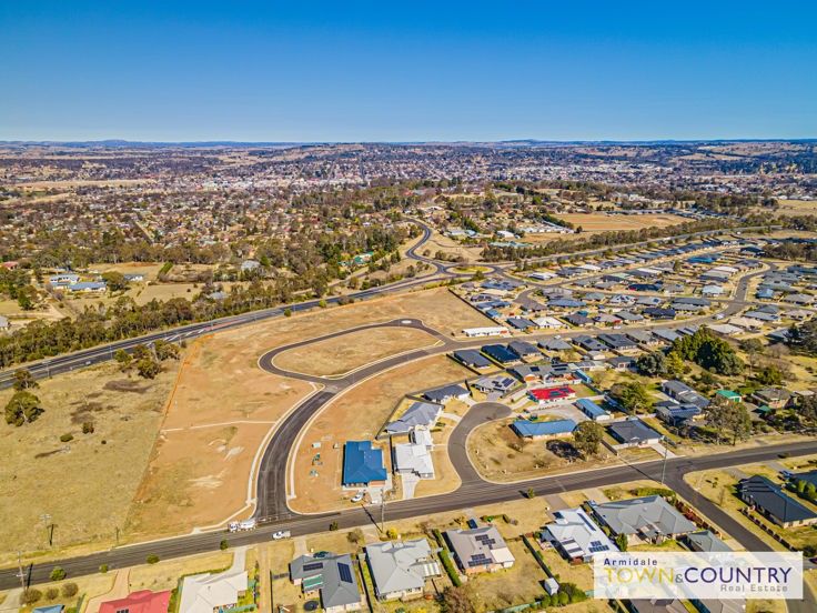 Lot 401 Colburg Estate, Armidale NSW 2350, Image 1