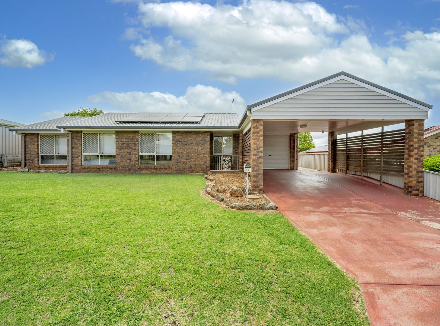 18 Black Court, Wilsonton QLD 4350, Image 1