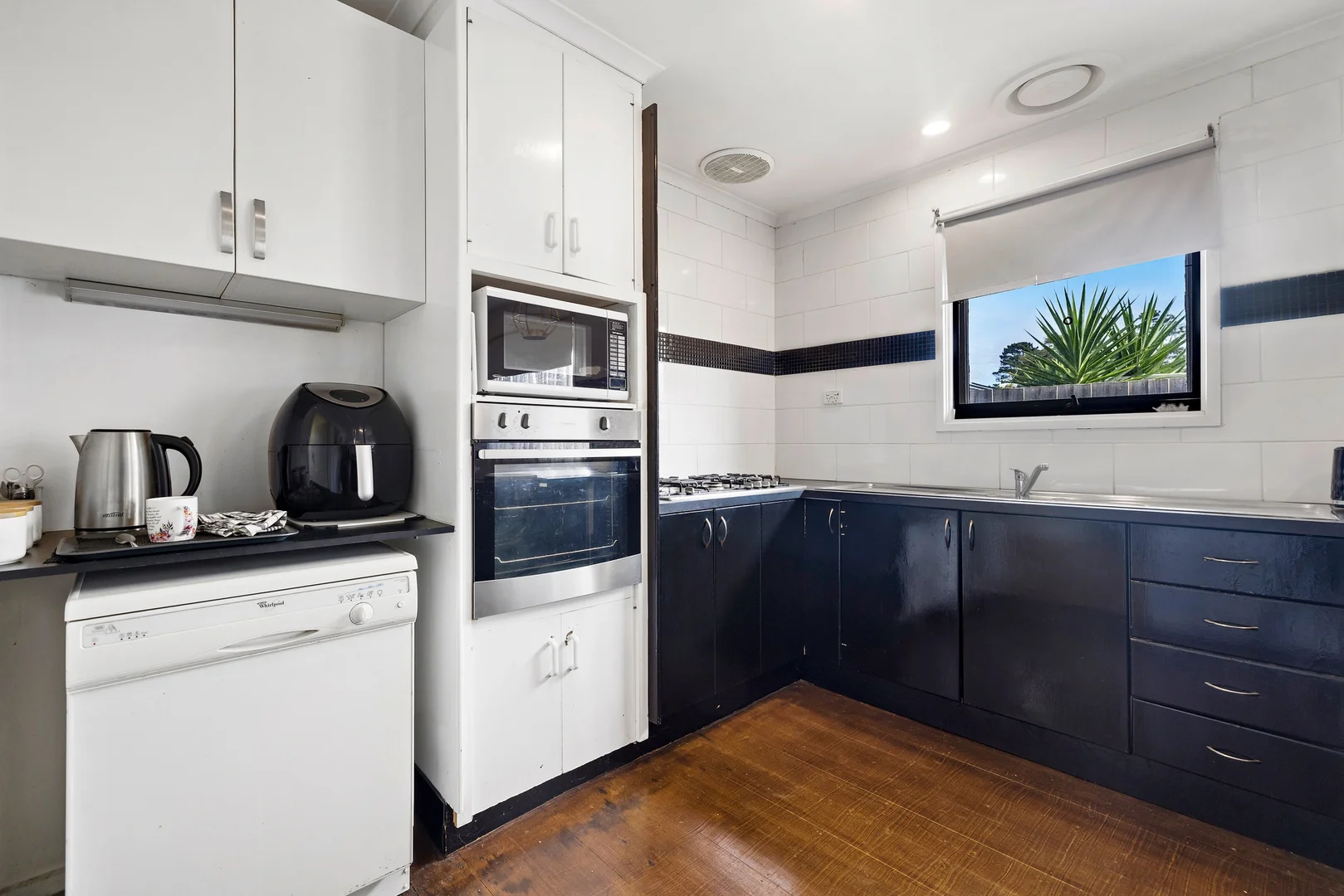 Additional image 3 of 90 Sladen Street, Cranbourne VIC 3977