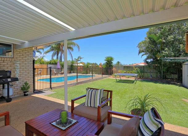 10 Majestic Place, Coral Cove QLD 4670