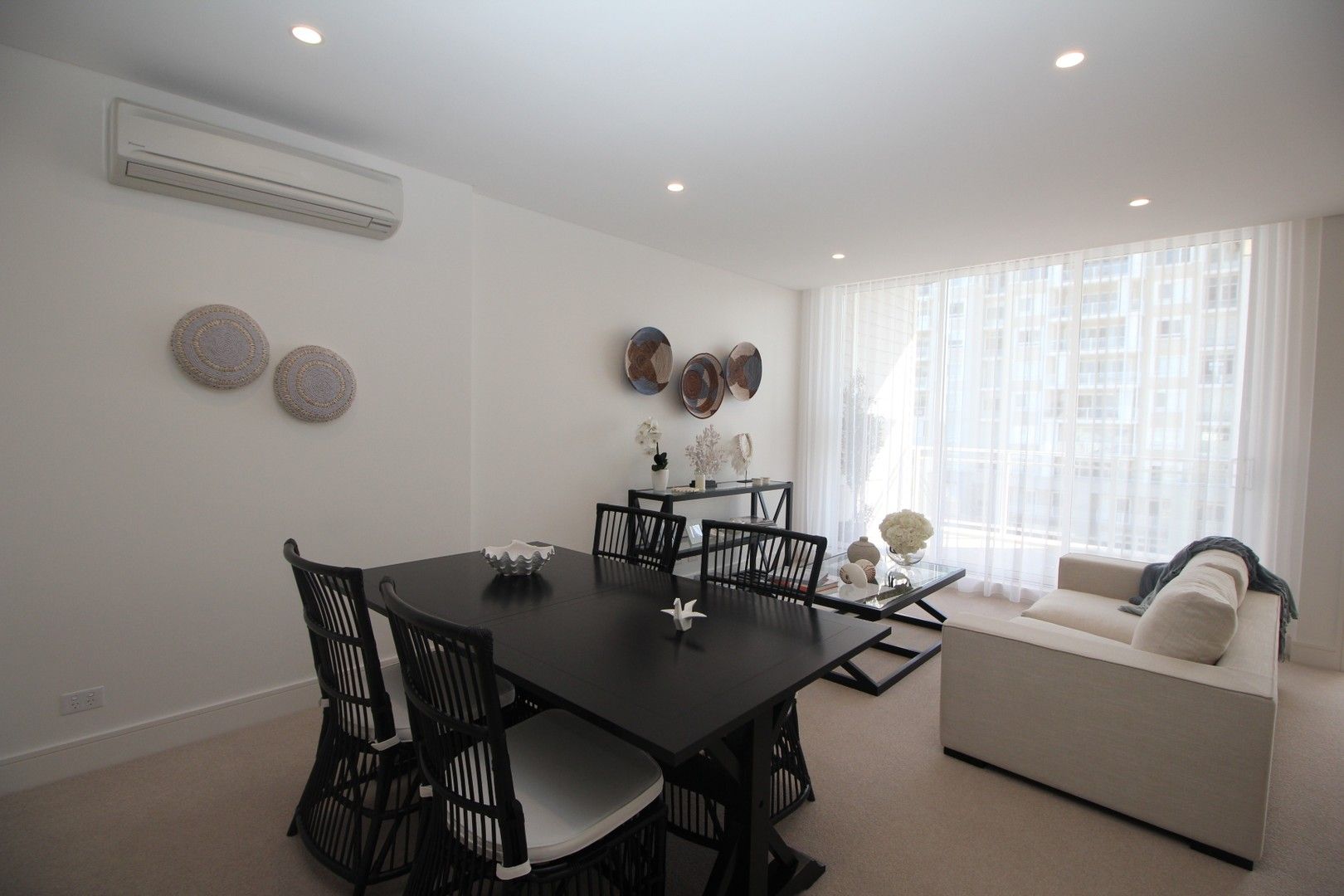 1 bedrooms Apartment / Unit / Flat in 705/2 Palm Avenue BREAKFAST POINT NSW, 2137