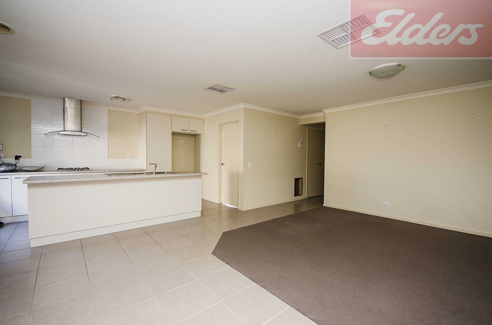 4 Chafia Place, Lavington NSW 2641, Image 1