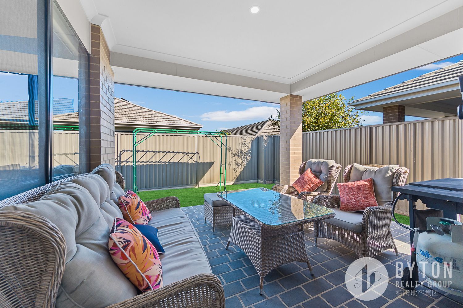 14 Xanadu Street, Gledswood Hills NSW 2557, Image 2