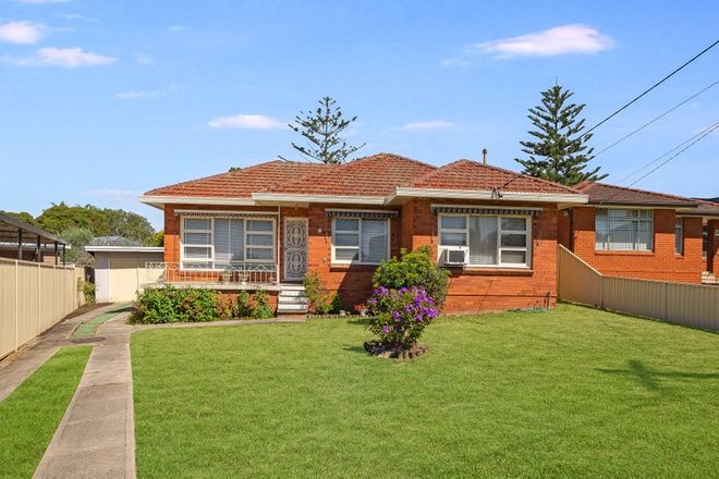 Picture of 25 Peter Crescent, GREENACRE NSW 2190