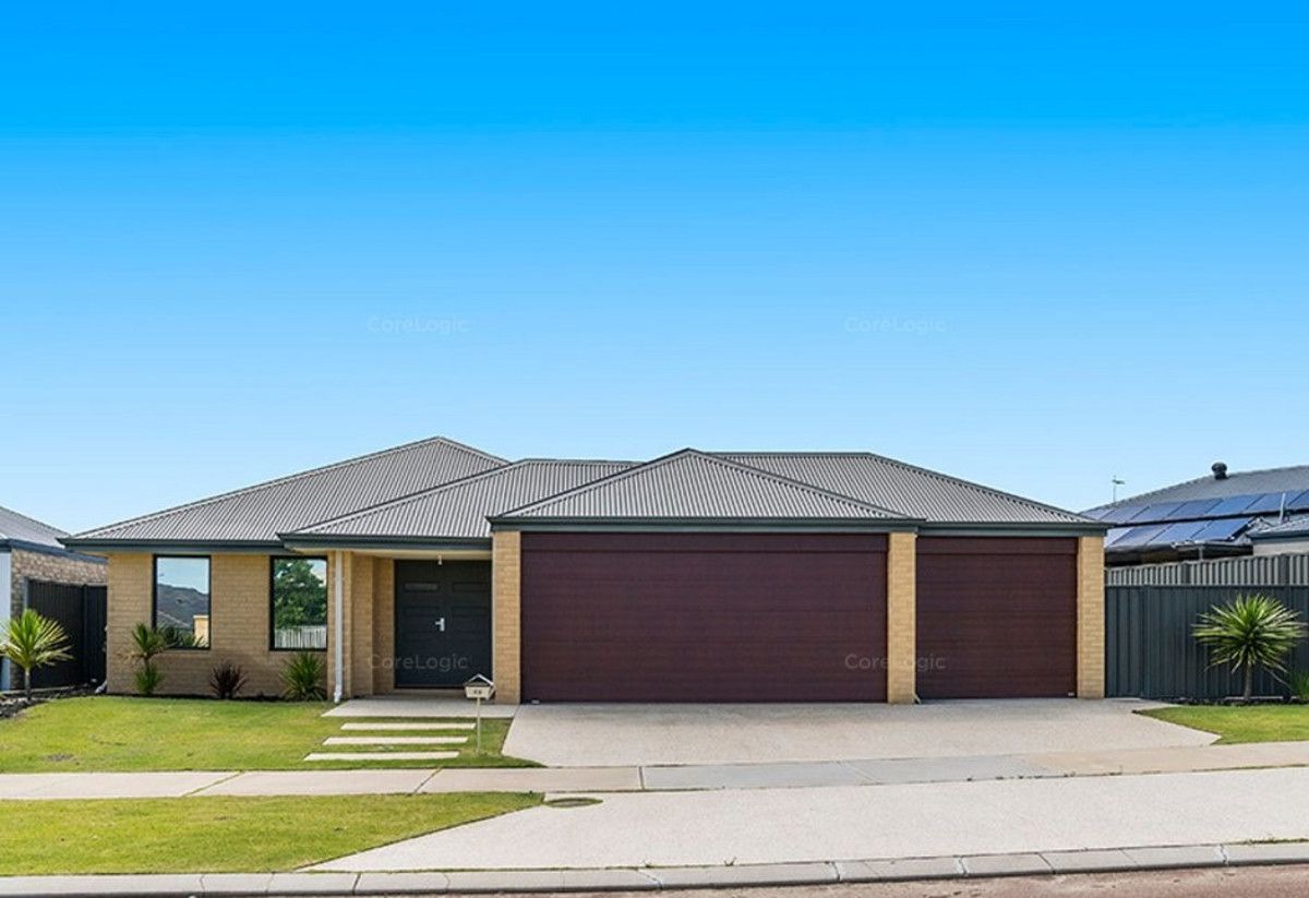 4 bedrooms House in 60 Farmaner Parkway ELLENBROOK WA, 6069