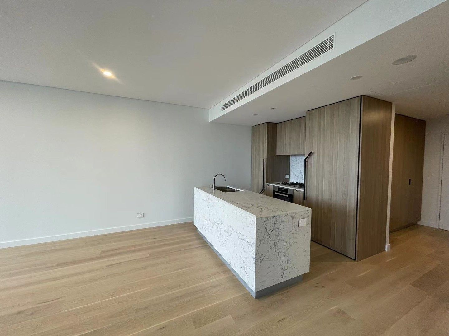 2 bedrooms Apartment / Unit / Flat in B302/82 Waterloo Road MACQUARIE PARK NSW, 2113