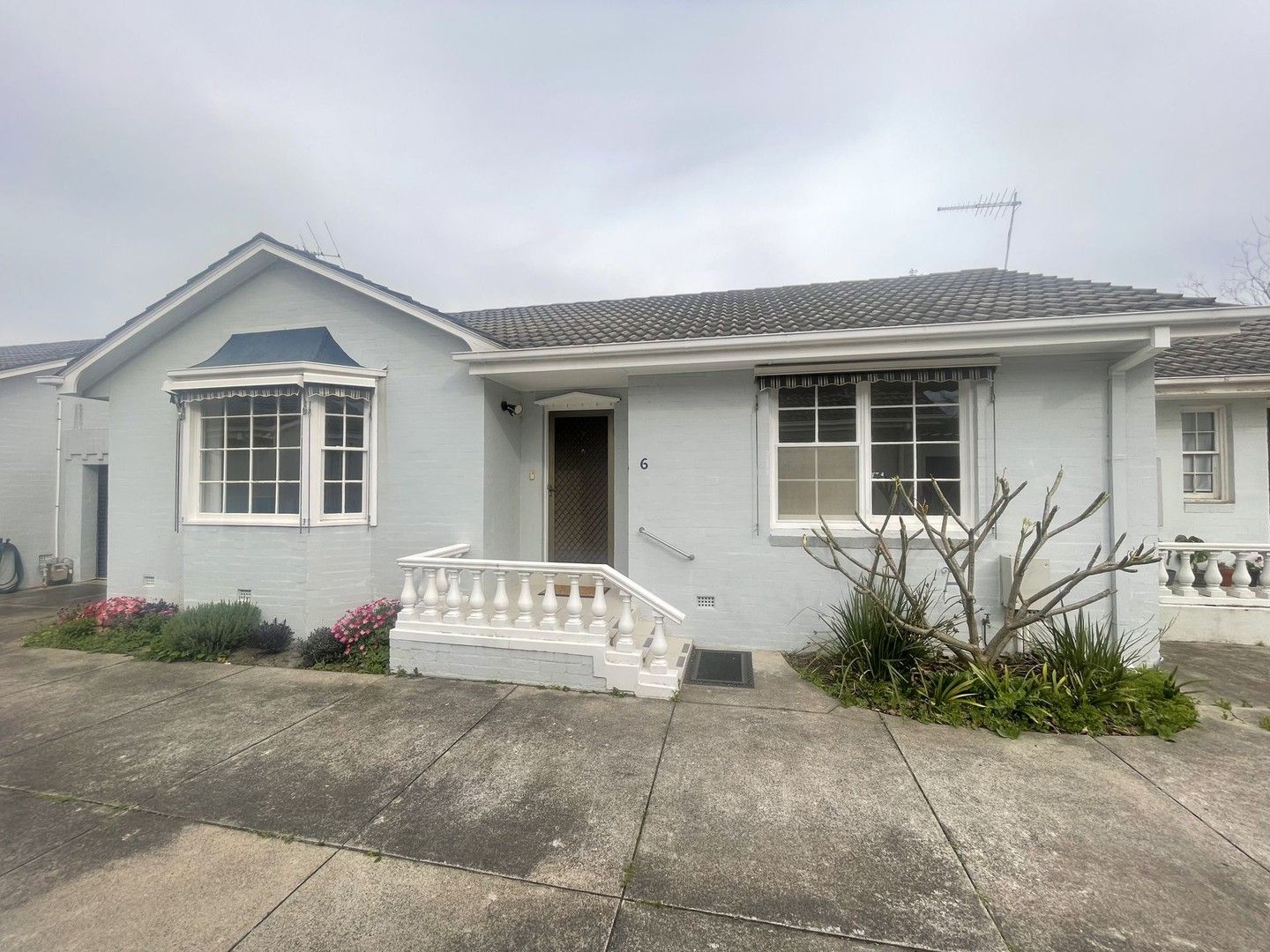 2 bedrooms Townhouse in 6/24 Parkside Street ELSTERNWICK VIC, 3185