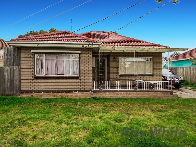 52 Beaver Street, St Albans VIC 3021, Image 0