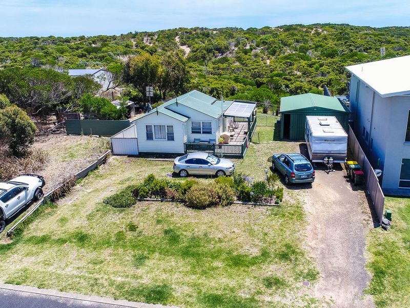 6 Mabel Street, Beachport SA 5280, Image 0